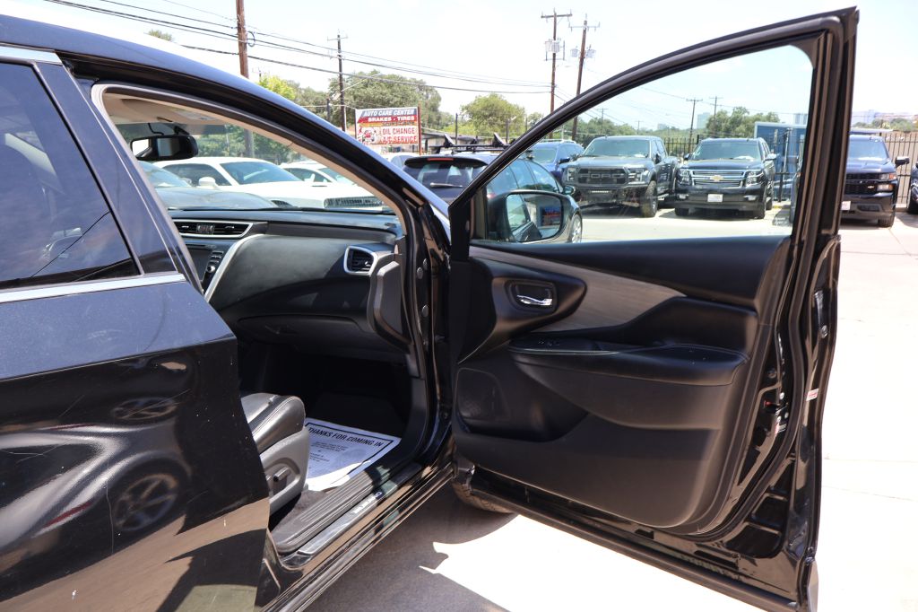 Photo 53 of this NISSAN MURANO