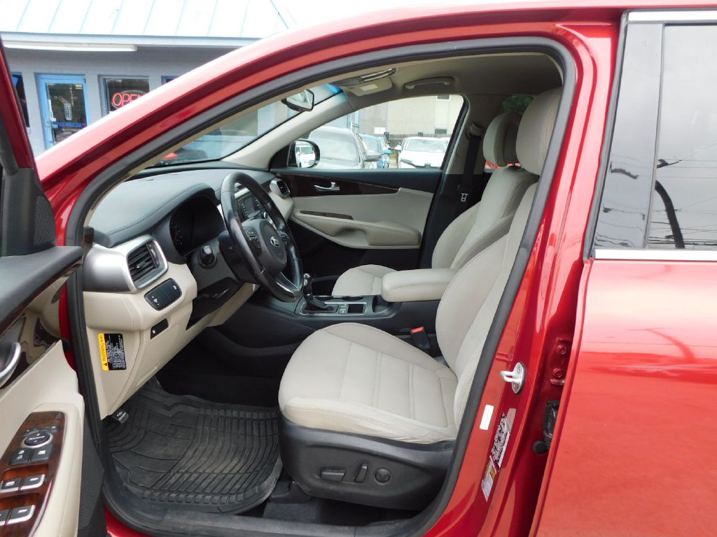 Used Car 2016 Kia Sorento  Lx For Sale Under $10,000 In San Antonio, Texas