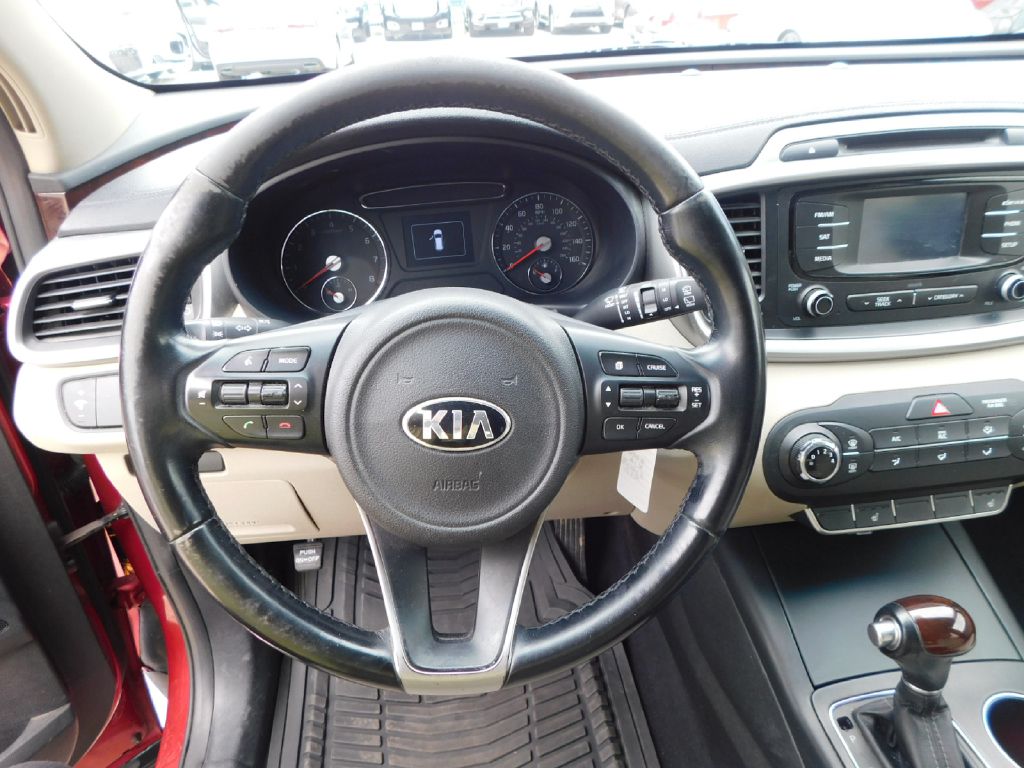 Used Car 2016 Kia Sorento  Lx For Sale Under $10,000 In San Antonio, Texas
