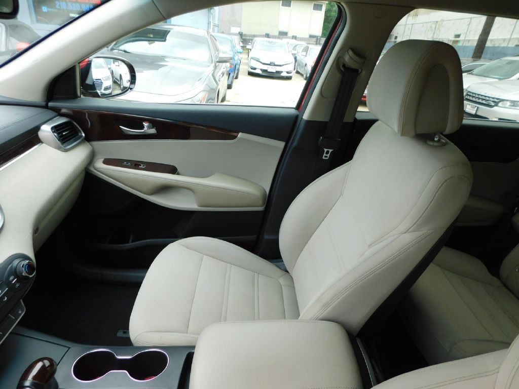Used Car 2016 Kia Sorento  Lx For Sale Under $10,000 In San Antonio, Texas