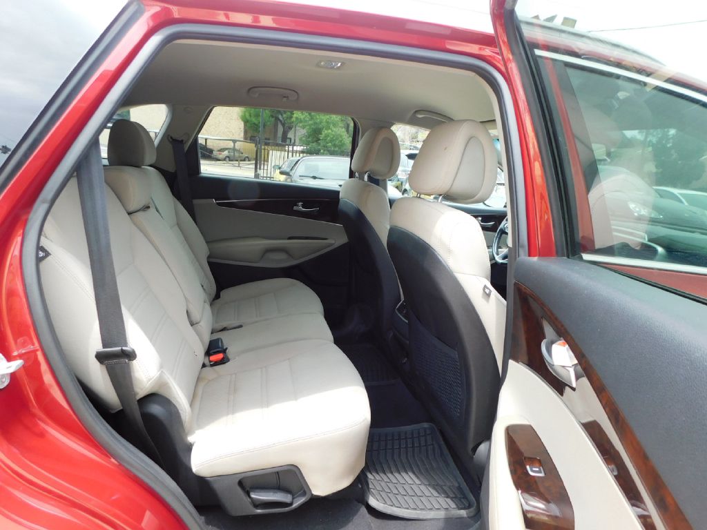 Used Car 2016 Kia Sorento  Lx For Sale Under $10,000 In San Antonio, Texas