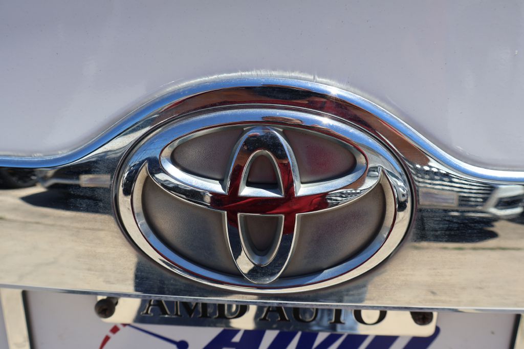 Used Car 2012 Toyota Camry  Base For Sale Under $10,000 In San Antonio, Texas