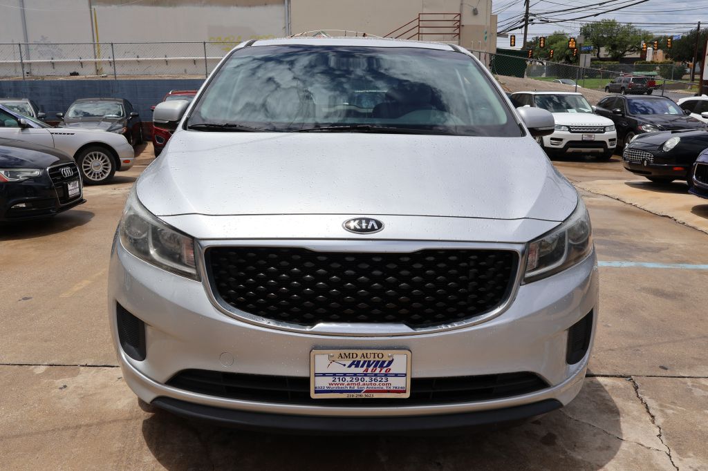 Used Car 2016 Kia Sedona  L For Sale Under $12,000 In San Antonio, Texas