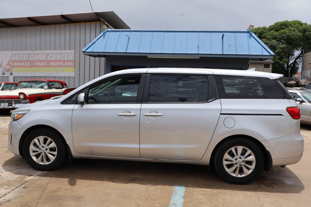 Used Car 2016 Kia Sedona  L For Sale Under $12,000 In San Antonio, Texas