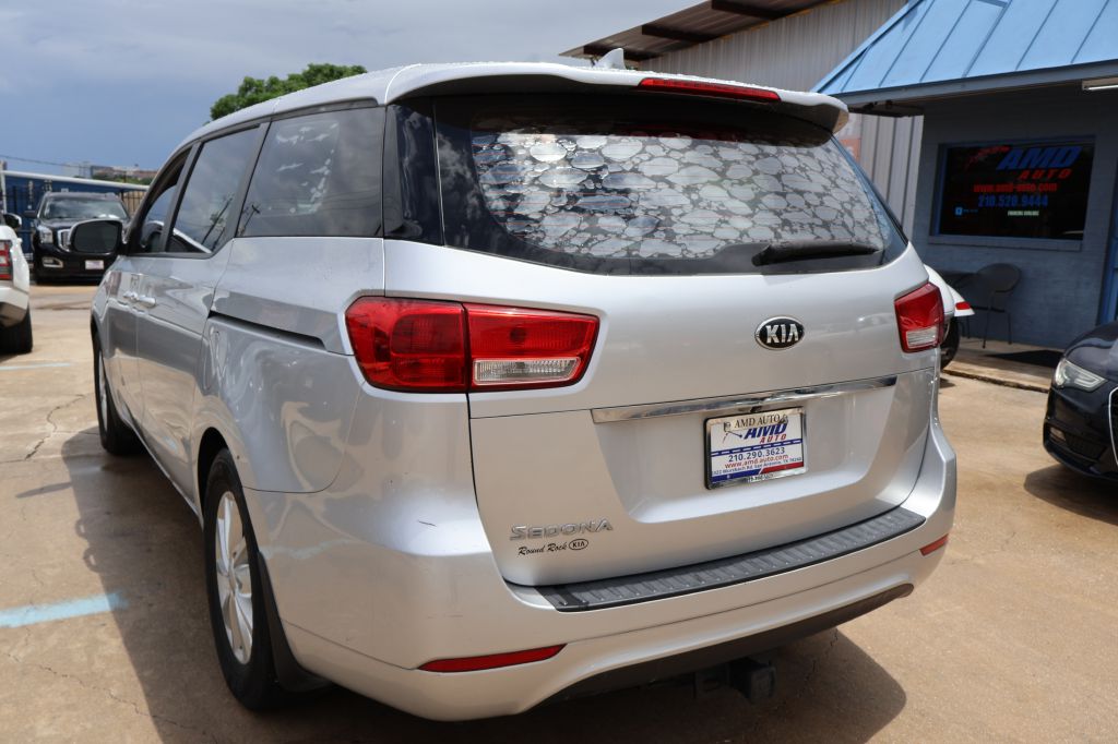 Used Car 2016 Kia Sedona  L For Sale Under $12,000 In San Antonio, Texas