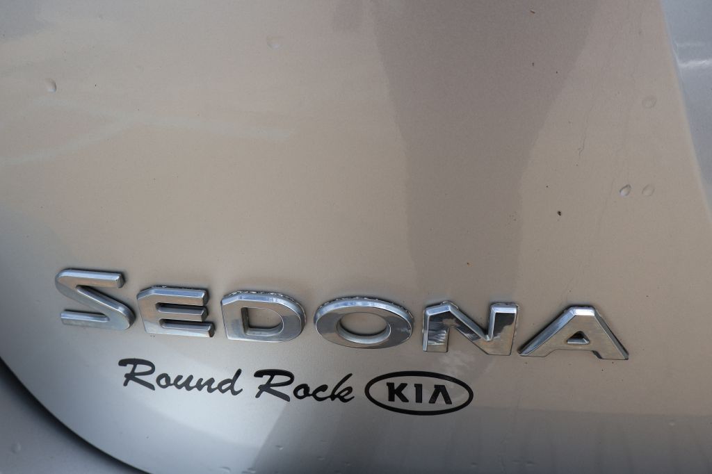 Used Car 2016 Kia Sedona  L For Sale Under $12,000 In San Antonio, Texas