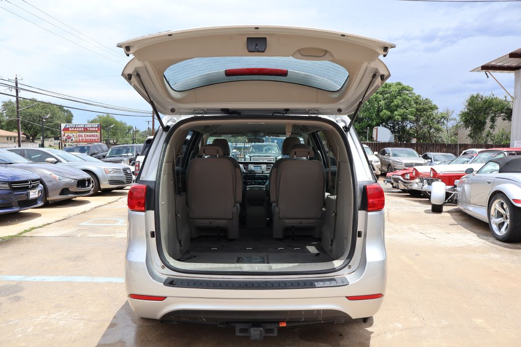 Used Car 2016 Kia Sedona  L For Sale Under $12,000 In San Antonio, Texas