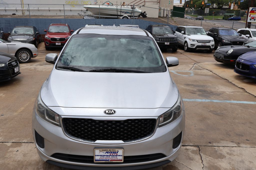 Used Car 2016 Kia Sedona  L For Sale Under $12,000 In San Antonio, Texas