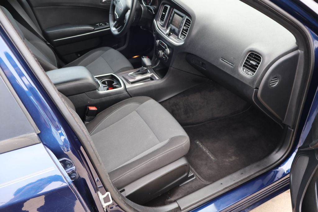 Used Car 2016 Dodge Charger  Se For Sale Under $12,000 In San Antonio, Texas