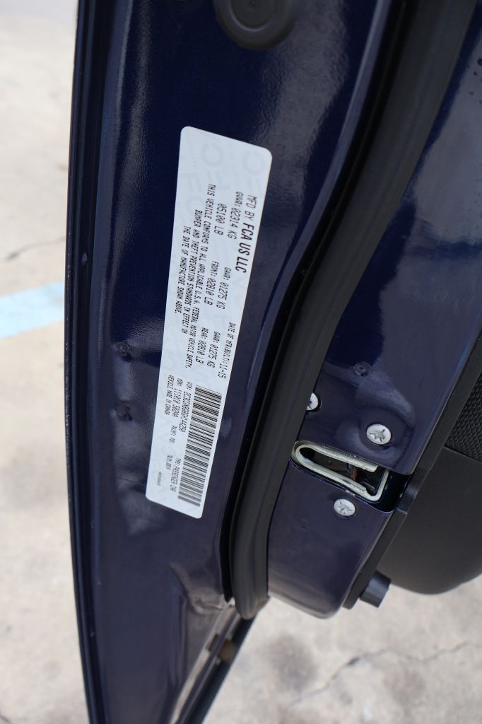 Used Car 2016 Dodge Charger  Se For Sale Under $12,000 In San Antonio, Texas