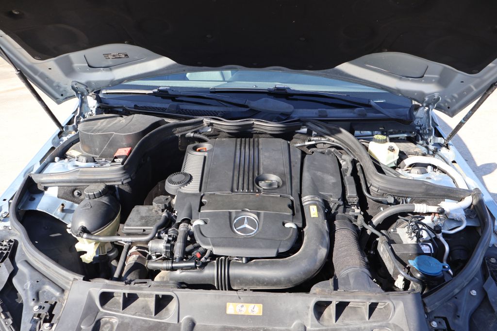 Used Car 2014 Mercedes-benz C-class  C250 For Sale Under $10,000 In San Antonio, Texas