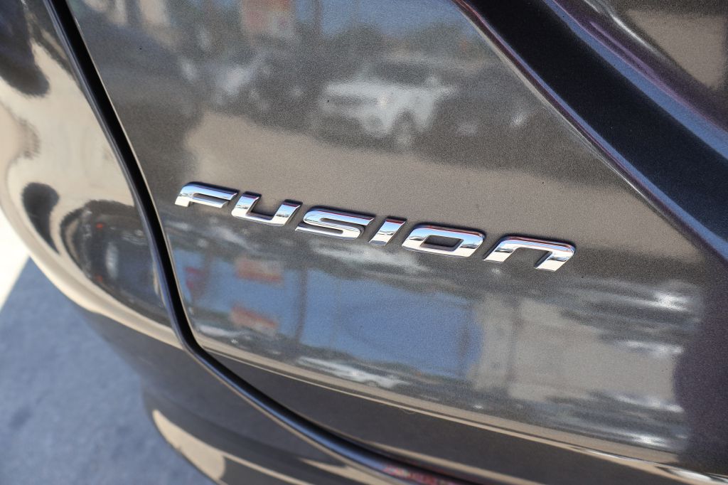 Used Car 2017 Ford Fusion  Se For Sale Under $12,000 In San Antonio, Texas