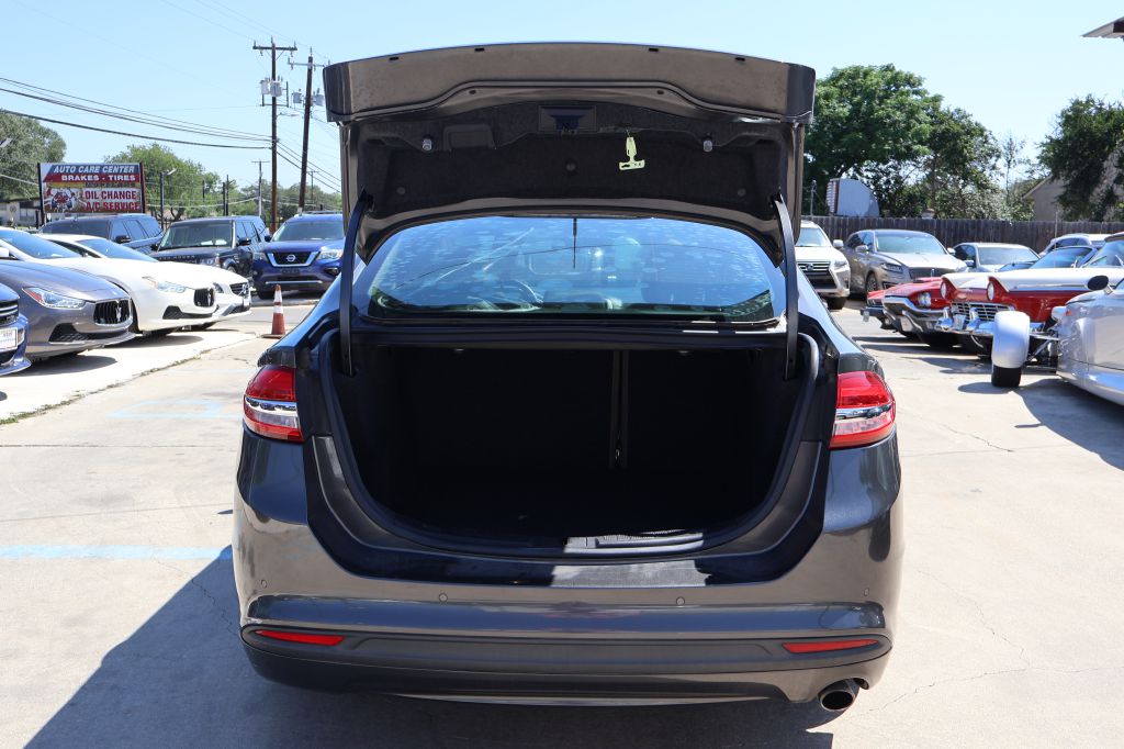 Used Car 2017 Ford Fusion  Se For Sale Under $12,000 In San Antonio, Texas