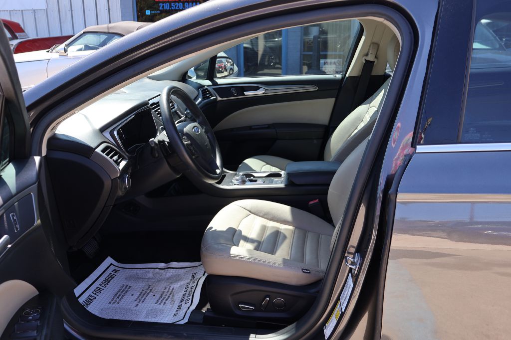 Used Car 2017 Ford Fusion  Se For Sale Under $12,000 In San Antonio, Texas