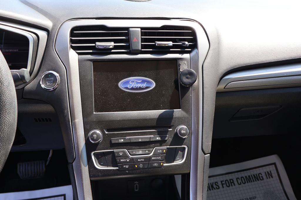 Used Car 2017 Ford Fusion  Se For Sale Under $12,000 In San Antonio, Texas
