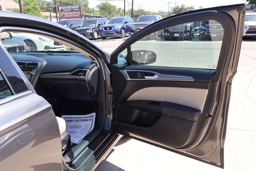 Used Car 2017 Ford Fusion  Se For Sale Under $12,000 In San Antonio, Texas