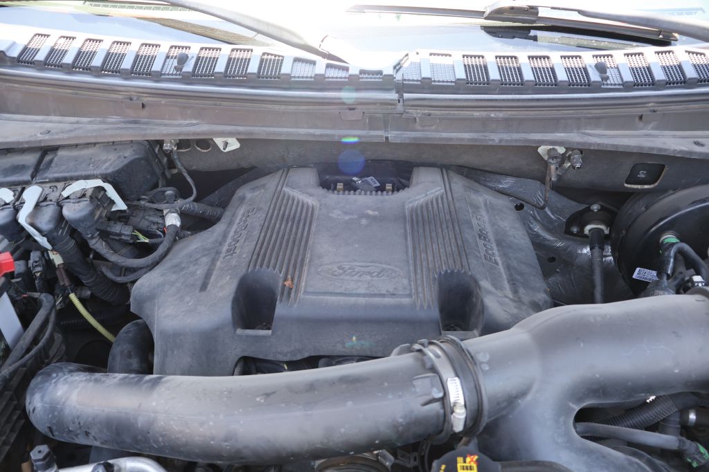 Used Car 2020 Ford Expedition  Limited For Sale Under $20,000 In San Antonio, Texas