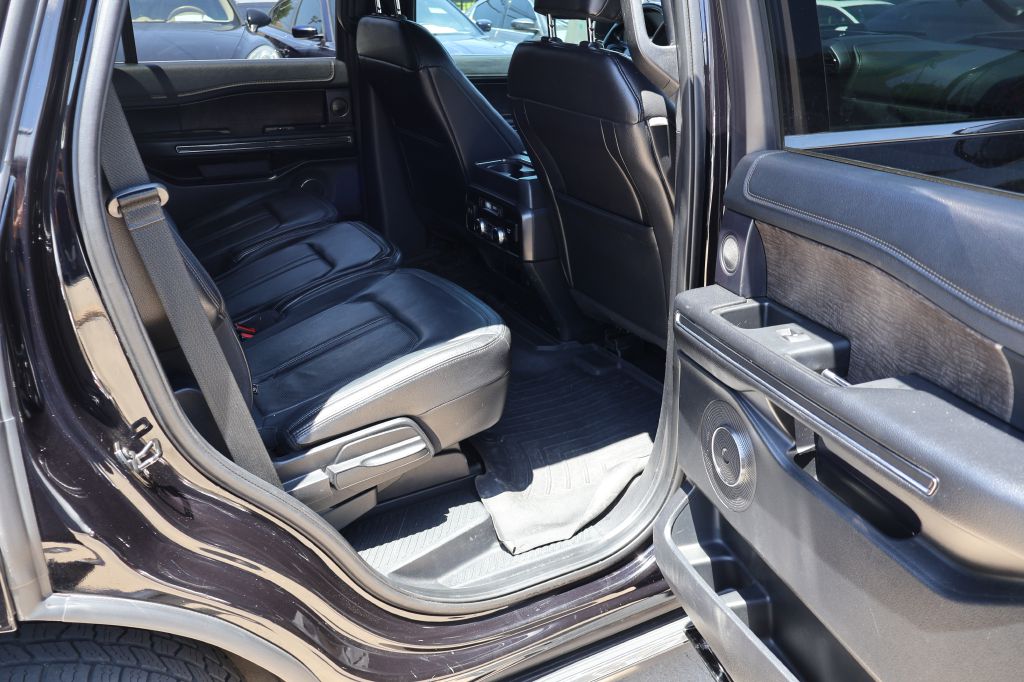 Used Car 2020 Ford Expedition  Limited For Sale Under $20,000 In San Antonio, Texas