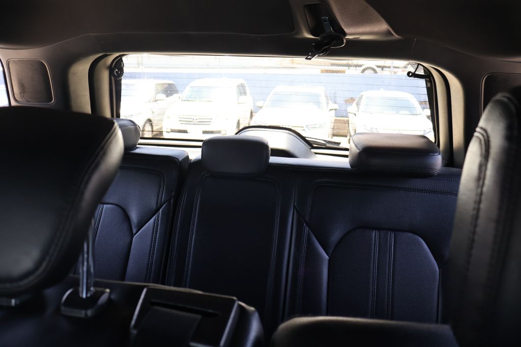 Used Car 2020 Ford Expedition  Limited For Sale Under $20,000 In San Antonio, Texas