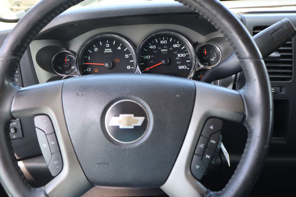 Used Car 2008 Chevrolet Silverado 1500  For Sale Under $10,000 In San Antonio, Texas