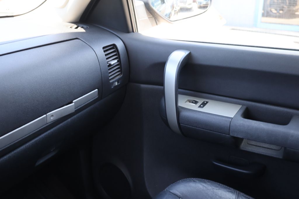 Used Car 2008 Chevrolet Silverado 1500  For Sale Under $10,000 In San Antonio, Texas