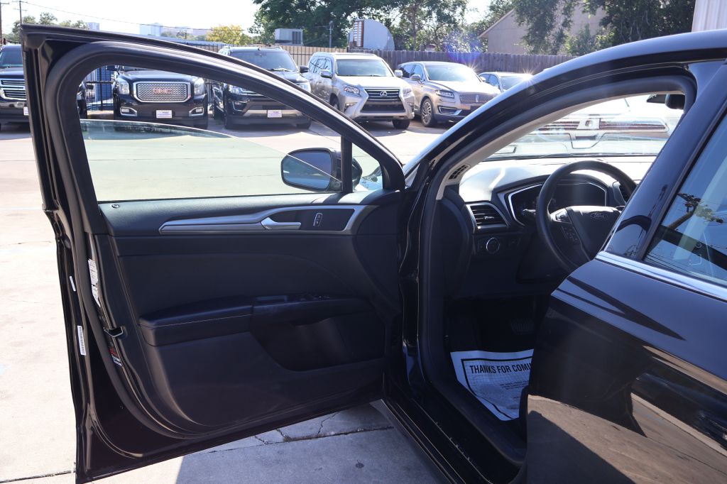 Used Car 2019 Ford Fusion  Se For Sale Under $10,000 In San Antonio, Texas