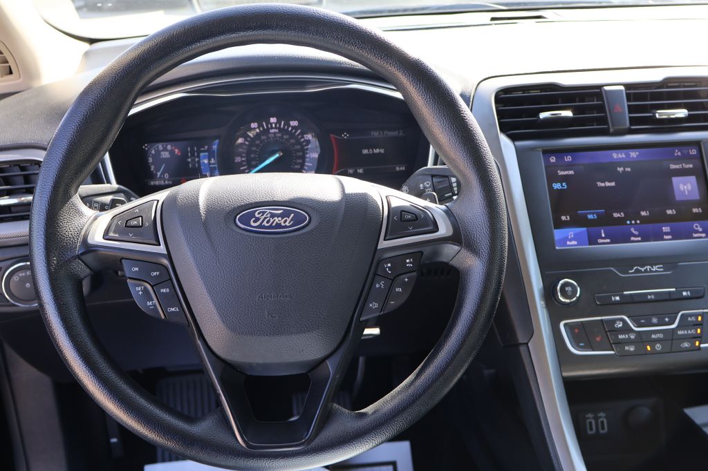 Used Car 2019 Ford Fusion  Se For Sale Under $10,000 In San Antonio, Texas