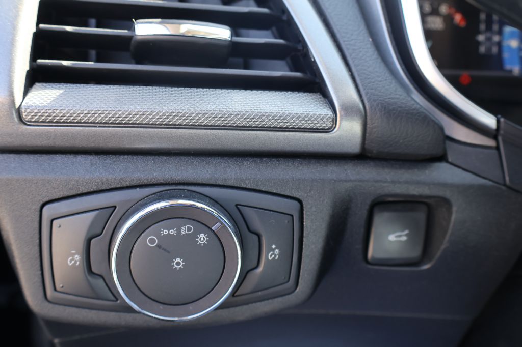 Used Car 2019 Ford Fusion  Se For Sale Under $10,000 In San Antonio, Texas