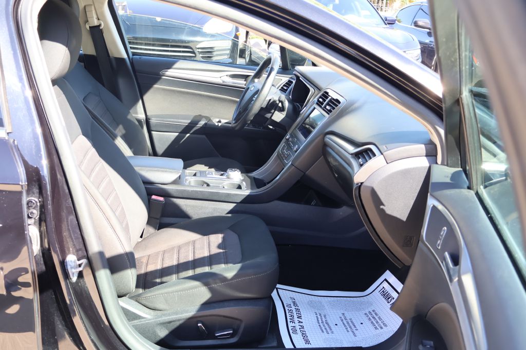 Used Car 2019 Ford Fusion  Se For Sale Under $10,000 In San Antonio, Texas