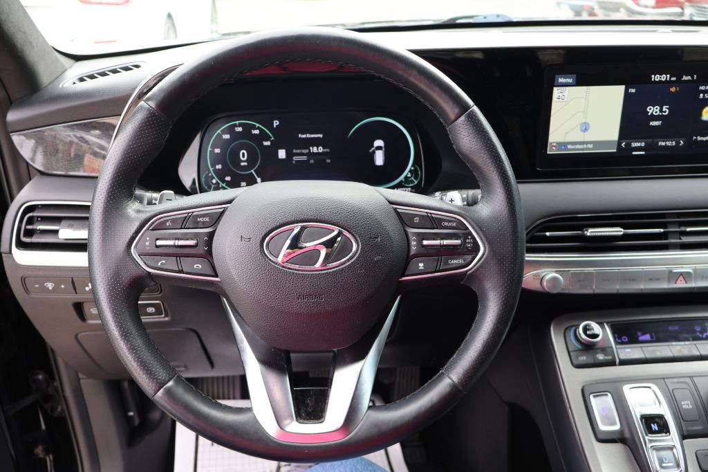 Used Car 2020 Hyundai Palisade  Limited For Sale Under $15,000 In San Antonio, Texas