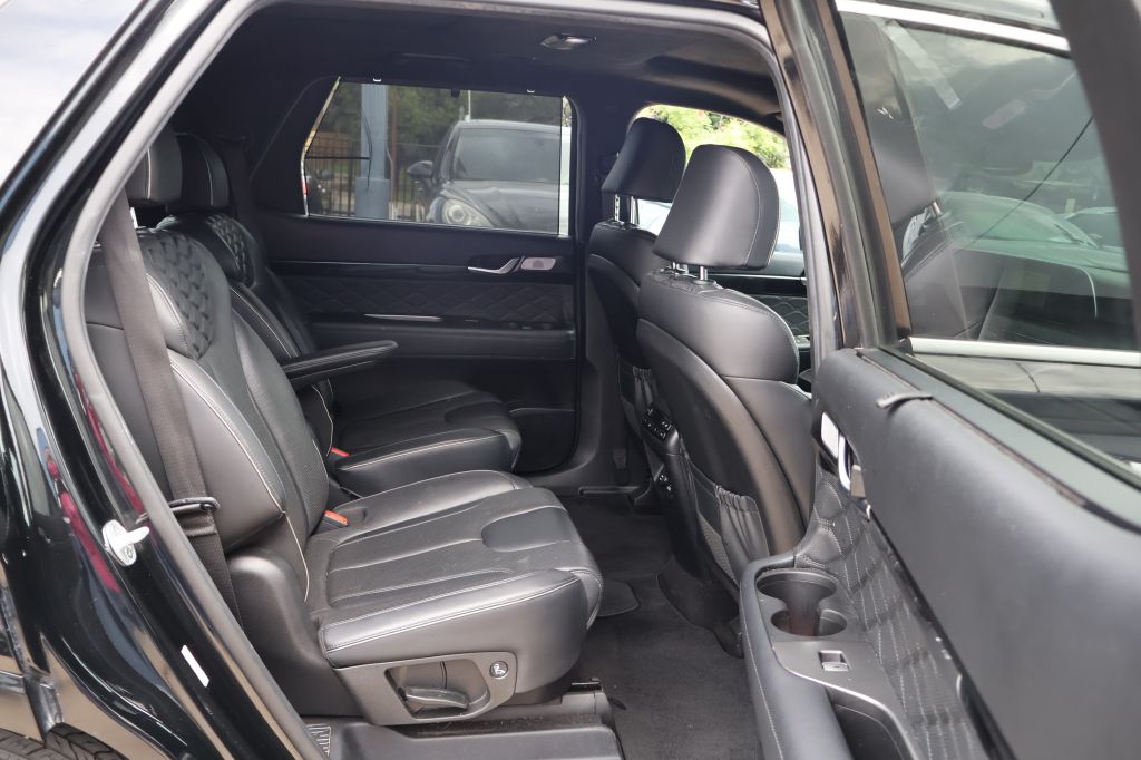 Used Car 2020 Hyundai Palisade  Limited For Sale Under $15,000 In San Antonio, Texas