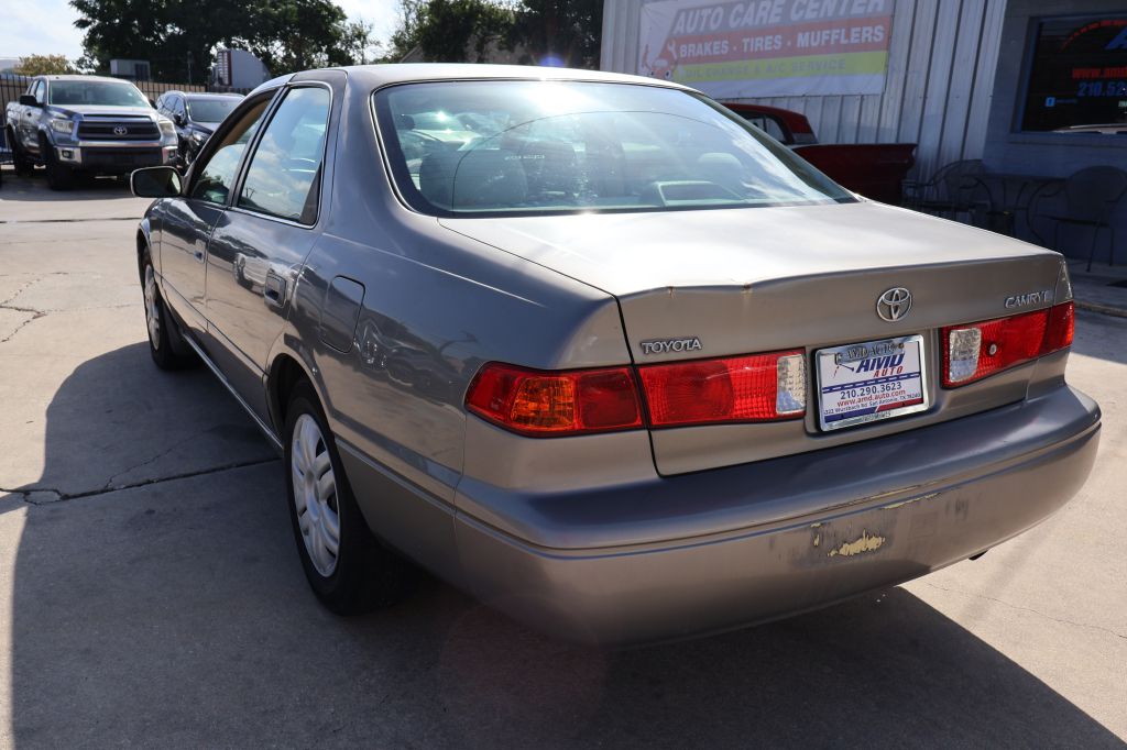 Used Car 2001 Toyota Camry  Le For Sale Under $10,000 In San Antonio, Texas