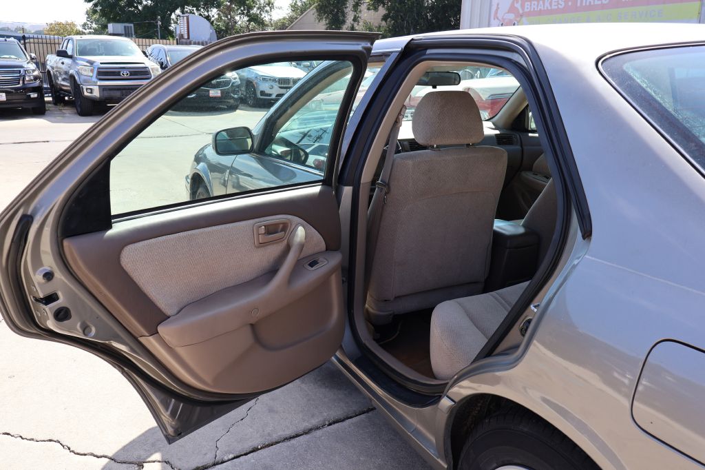 Used Car 2001 Toyota Camry  Le For Sale Under $10,000 In San Antonio, Texas