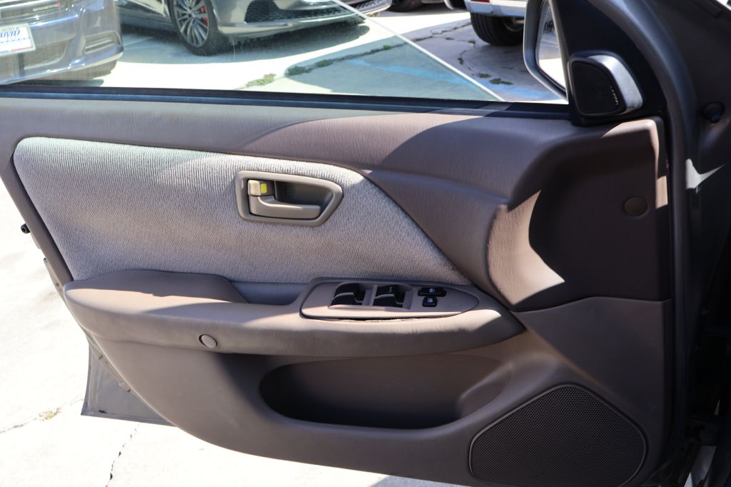 Used Car 2001 Toyota Camry  Le For Sale Under $10,000 In San Antonio, Texas