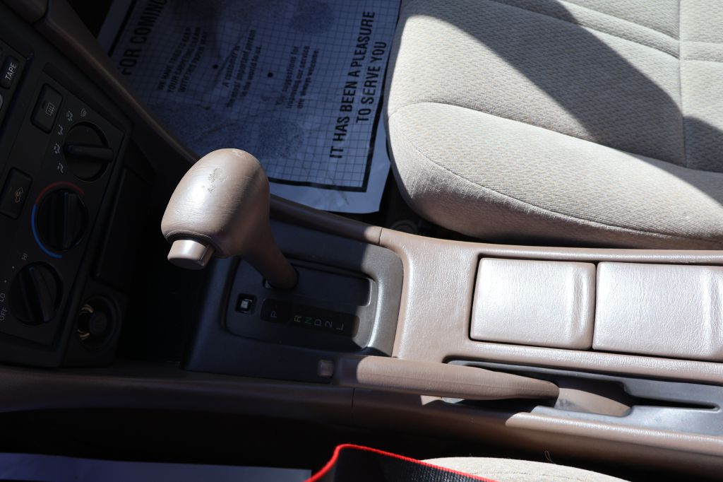 Used Car 2001 Toyota Camry  Le For Sale Under $10,000 In San Antonio, Texas