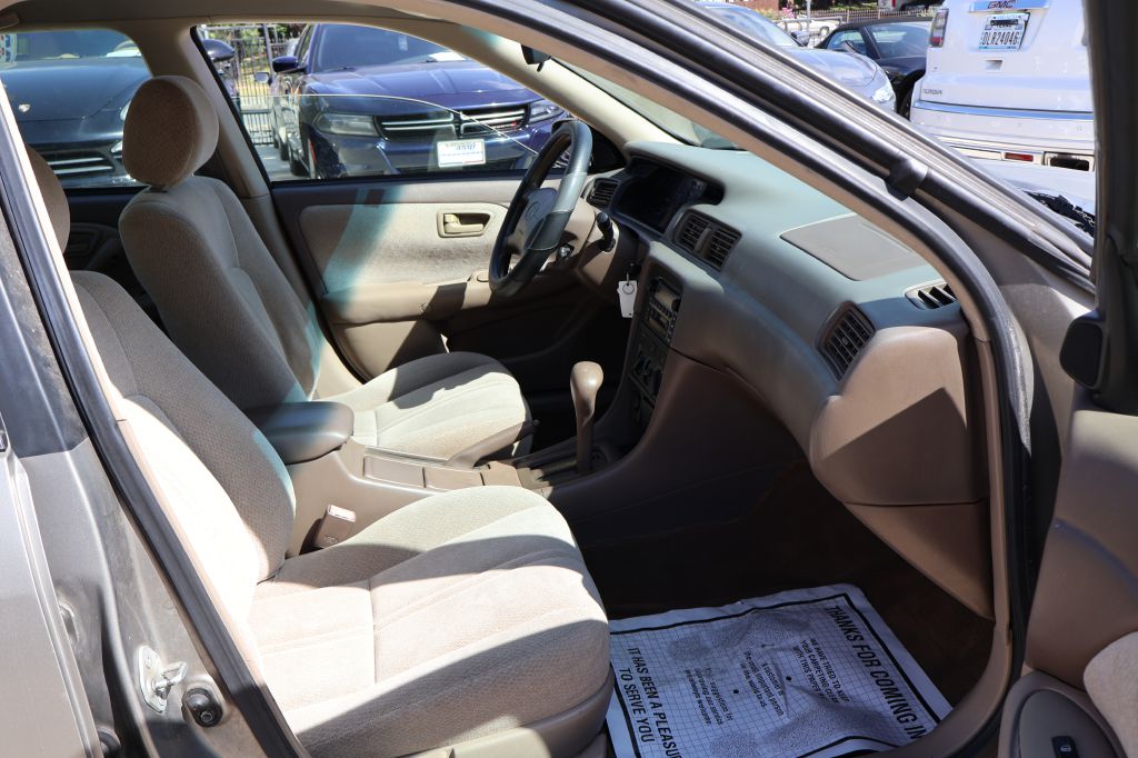 Used Car 2001 Toyota Camry  Le For Sale Under $10,000 In San Antonio, Texas