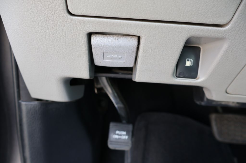 Photo 34 of this TOYOTA HIGHLANDER