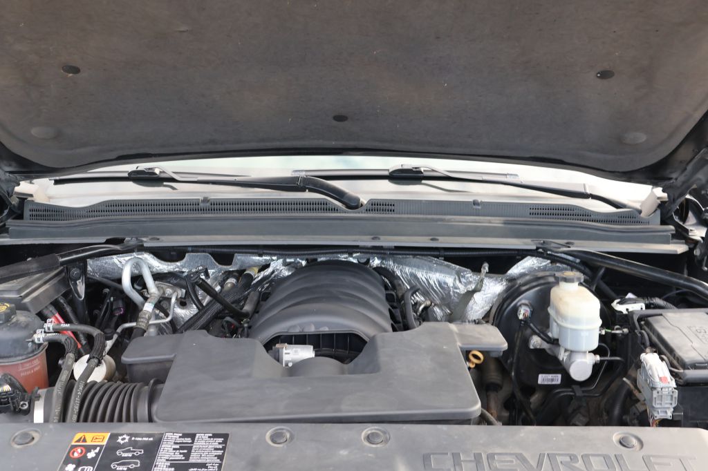 Photo 13 of this CHEVROLET TAHOE