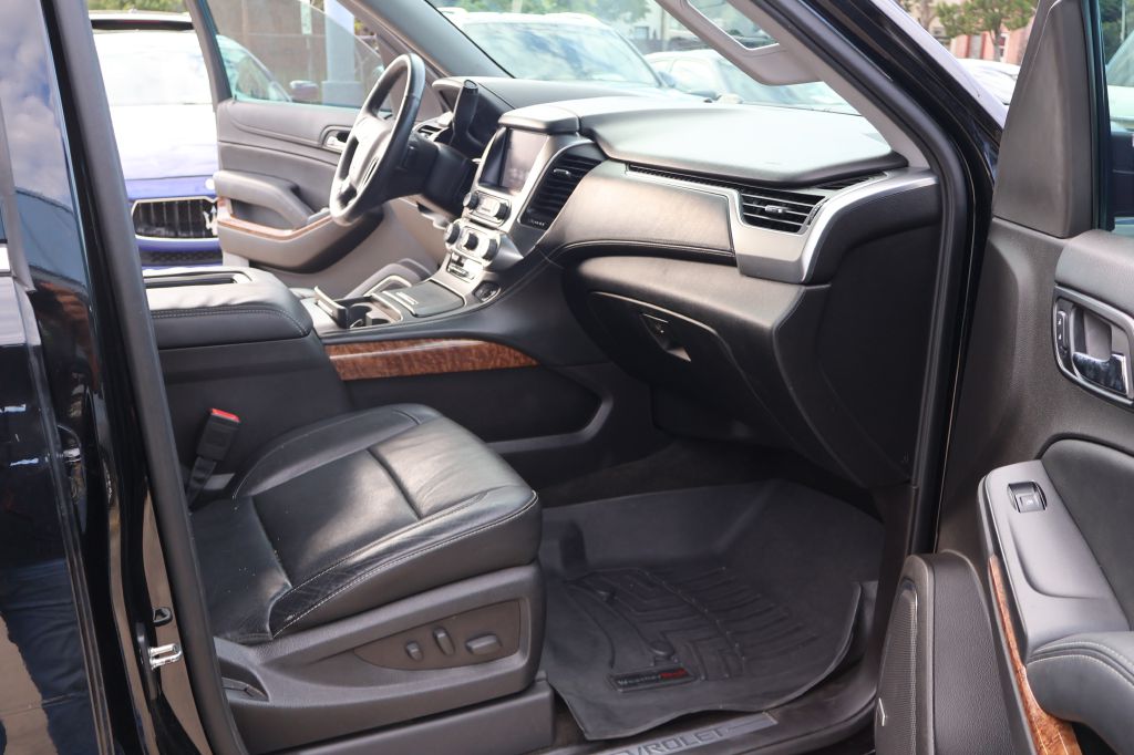 Photo 14 of this CHEVROLET TAHOE