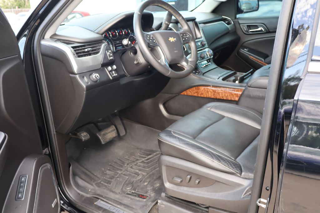 Photo 22 of this CHEVROLET TAHOE