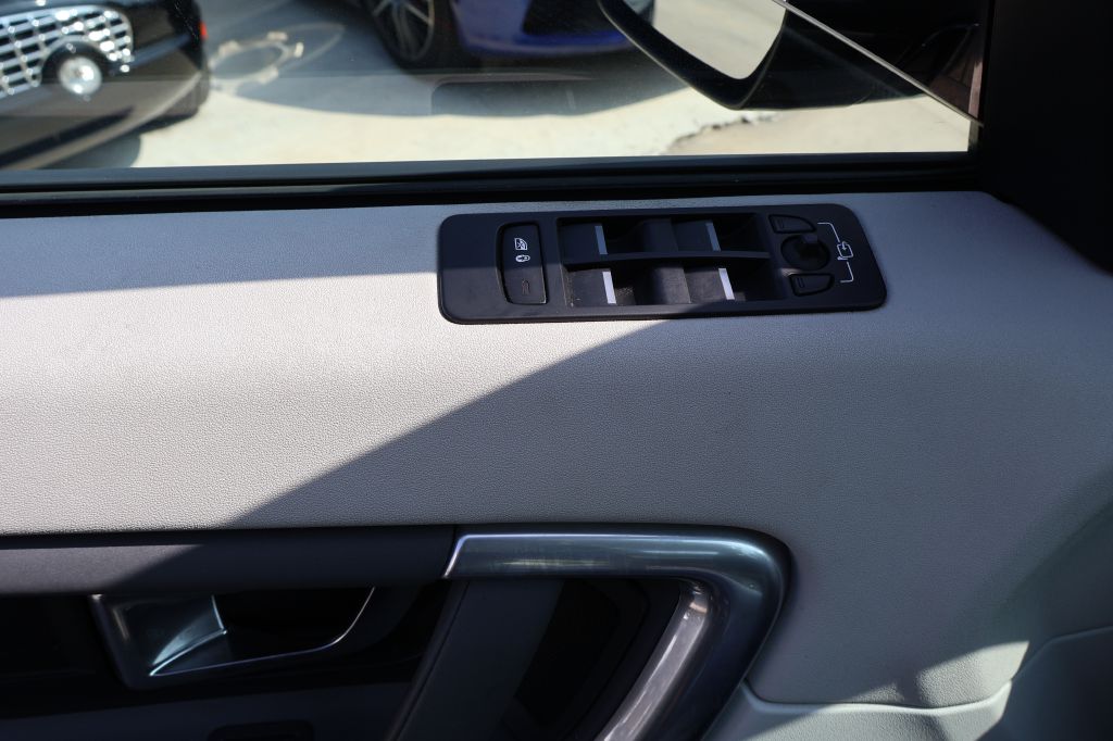 Used Car 2016 Land Rover Discovery Sport  Se For Sale Under $12,000 In San Antonio, Texas
