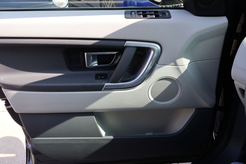 Used Car 2016 Land Rover Discovery Sport  Se For Sale Under $12,000 In San Antonio, Texas