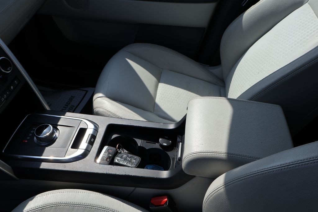 Used Car 2016 Land Rover Discovery Sport  Se For Sale Under $12,000 In San Antonio, Texas