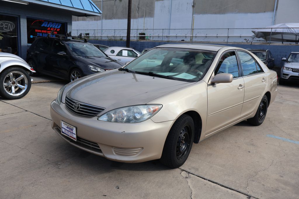 Used Car 2005 Toyota Camry  Le For Sale Under $10,000 In San Antonio, Texas