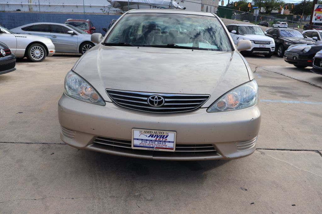 Used Car 2005 Toyota Camry  Le For Sale Under $10,000 In San Antonio, Texas