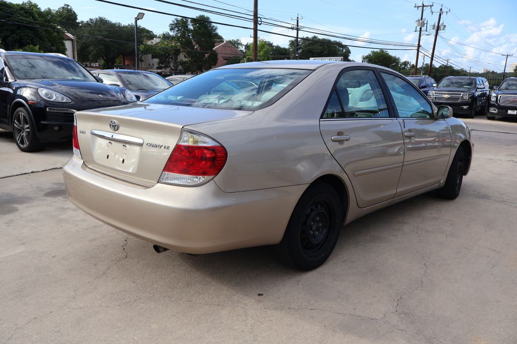 Used Car 2005 Toyota Camry  Le For Sale Under $10,000 In San Antonio, Texas