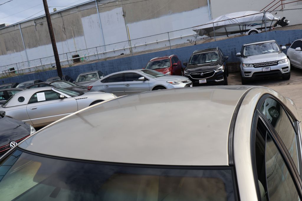 Used Car 2005 Toyota Camry  Le For Sale Under $10,000 In San Antonio, Texas