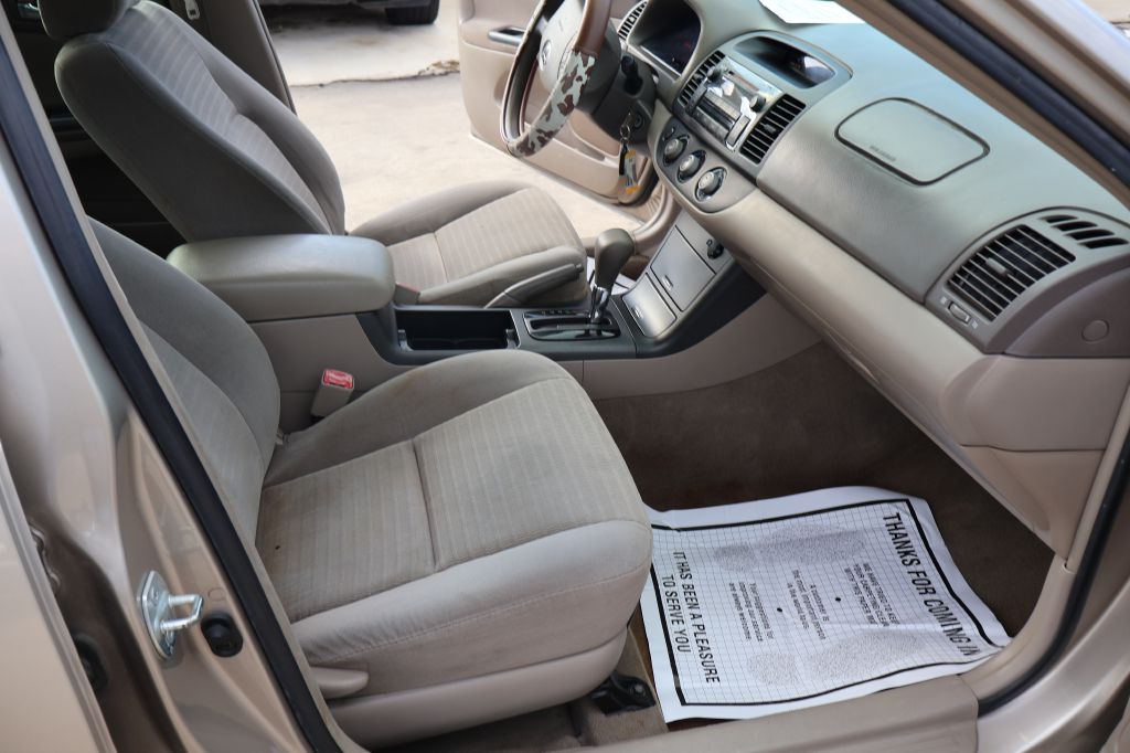 Used Car 2005 Toyota Camry  Le For Sale Under $10,000 In San Antonio, Texas