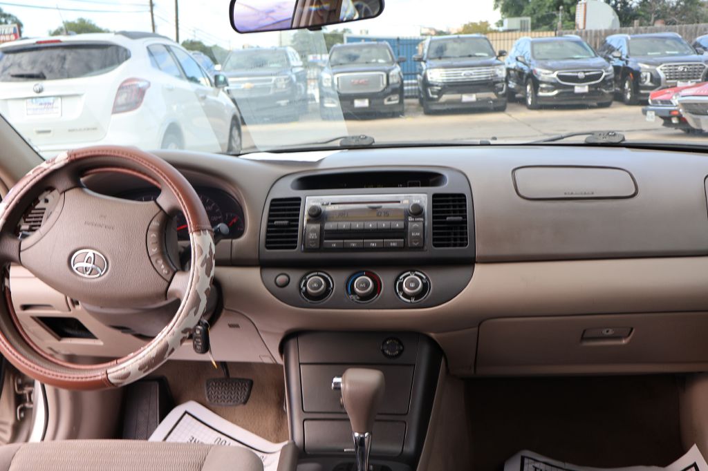 Used Car 2005 Toyota Camry  Le For Sale Under $10,000 In San Antonio, Texas