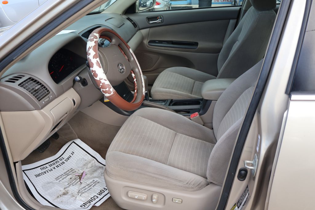 Used Car 2005 Toyota Camry  Le For Sale Under $10,000 In San Antonio, Texas